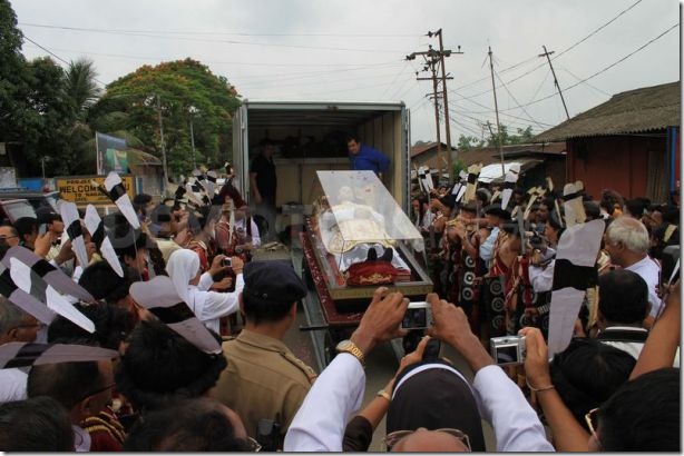 Relic-Pilgrimage-arrives-Dimapur_698468