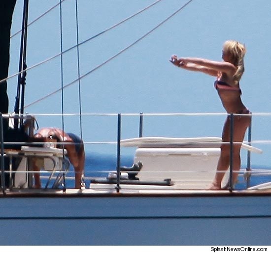 [britney-pics47-blogbritneyspears[6].jpg]