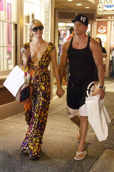 [parishilton-pics87-blogbritneyspears[7].jpg]