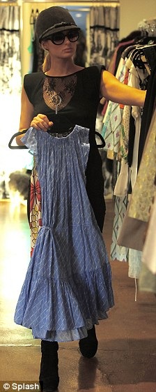 [article00B8ADFE2000005DC906_224x561[6].jpg]