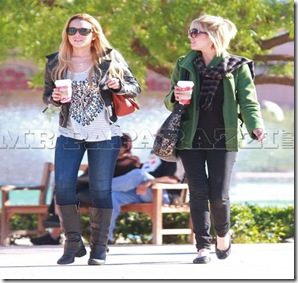 Lindsay Lohan-pics1211-blogbritneyspears7