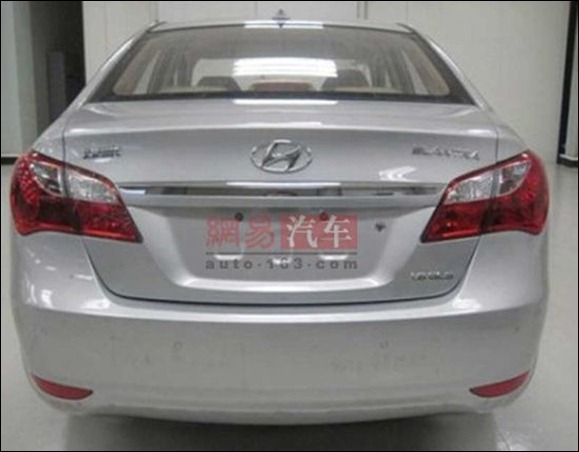 Hyundai Elantra chinês recebe nova reestilização local