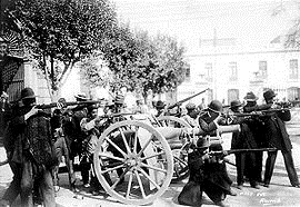 [Revolución[4].jpg]