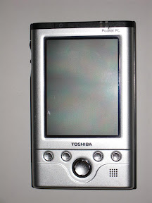 Toshiba e740 Front