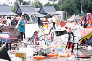 [ribut jasin[5].jpg]
