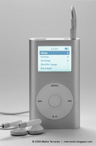 [iPod[13].jpg]