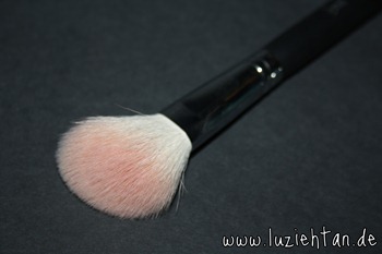 angledblushbrush