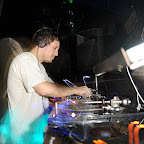 02.jpg
