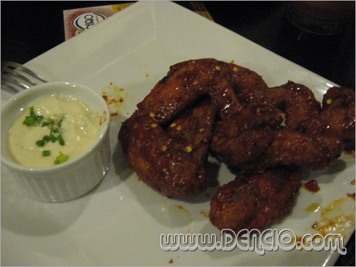Buffalo Chicken Wings with Ranch Dressing