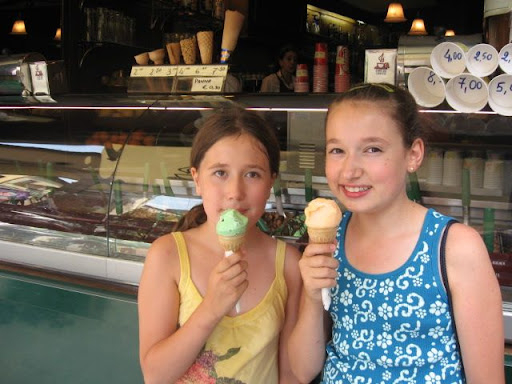 PIU GELATI AT CAFFE DELLE CARROZZE