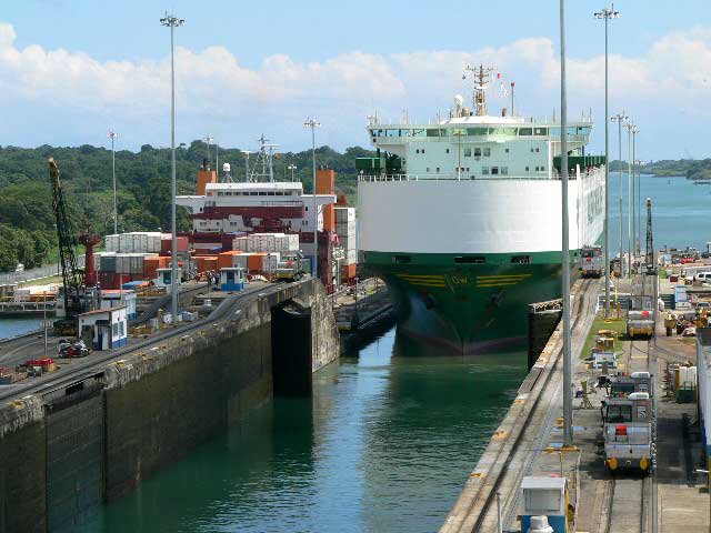 [gatun kapıları2.jpg]