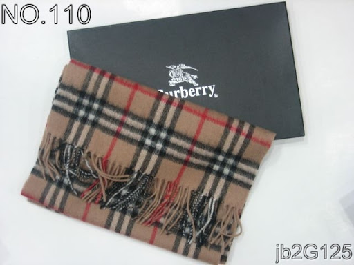 burberry wool scarf. Burberry Wool scarf