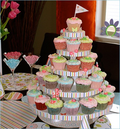 [elsie_butterflybirthday_5[3].jpg]