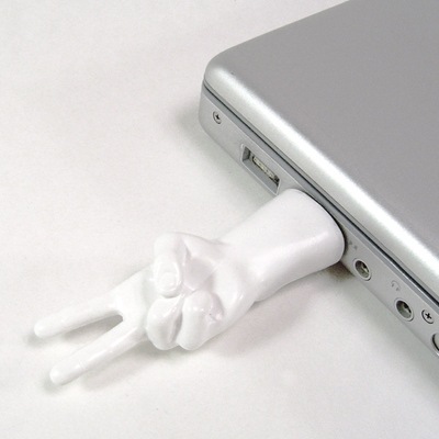 صور usb flash رائعة Peace%20hand%20sign%202_thumb%5B2%5D