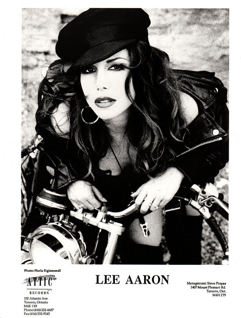 Lee Aaron - sexy metall-queen