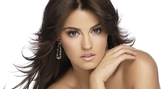 maite-perroni-01.jpg