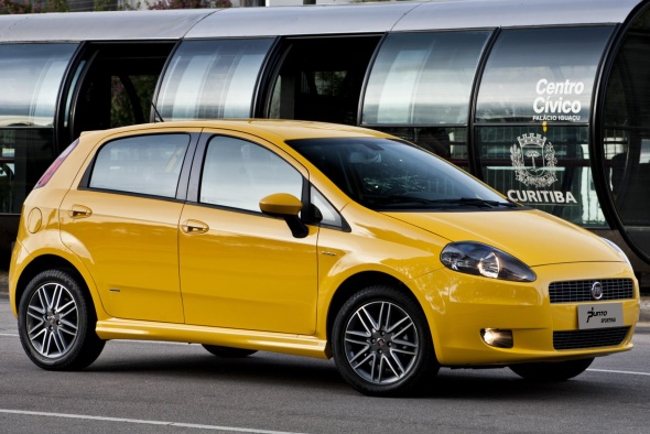 Fiat Punto Amarelo