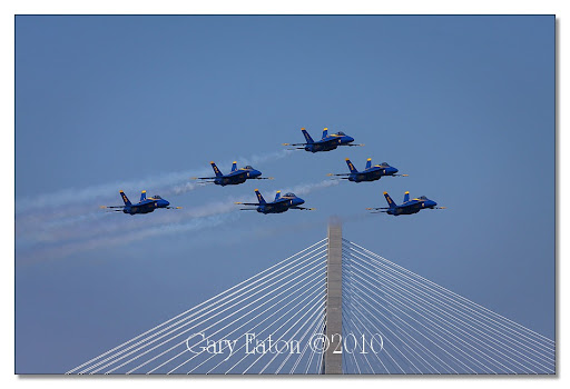 IMAGE: http://lh6.ggpht.com/_rSR7KcWAKvs/S8hsYDbplSI/AAAAAAAAE54/P1HMPpsMzGQ/IMG_9659_FULL.jpg