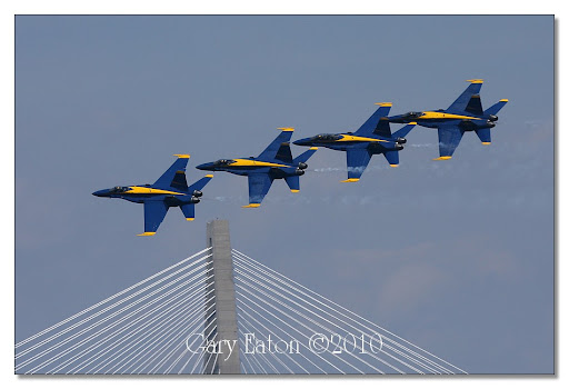 IMAGE: http://lh6.ggpht.com/_rSR7KcWAKvs/S8xFA9JCEEI/AAAAAAAAE7k/QbMudW8M7kE/IMG_0216.jpg