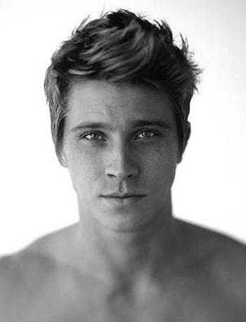 faux hawk hairstyles. garret hedlund faux hawk