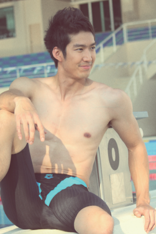 asian-males-Deaw-Suriyon-Aroonwattanakul-Hot-Thai-Actor-เดี่ยว-สุริยนต์-โชว์หุ่น-ชุดว่ายน้ำ-04