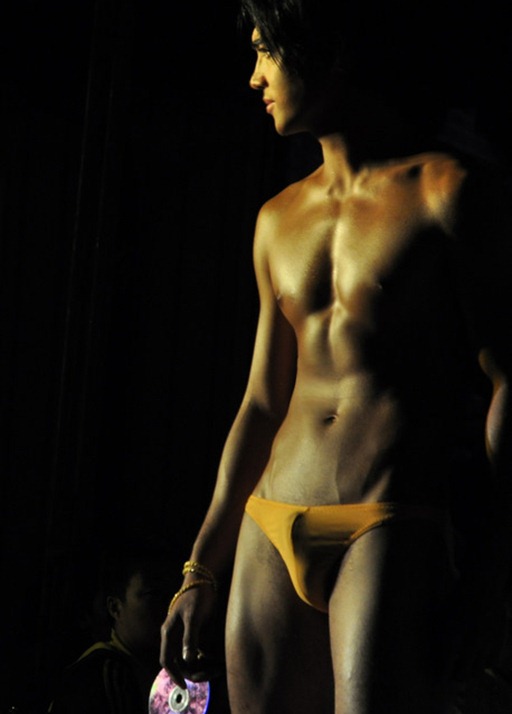 asian-males-MR. Sexy Body 2011-30