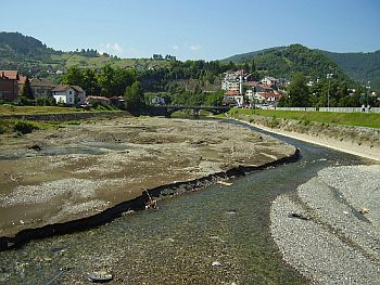 ČISTI SE UŠĆE RZAVA 