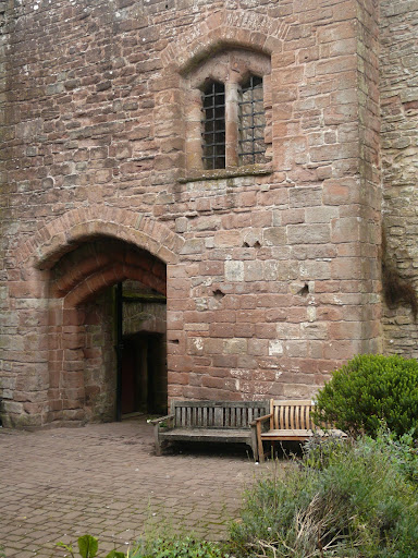 St Briavels Courtyard
