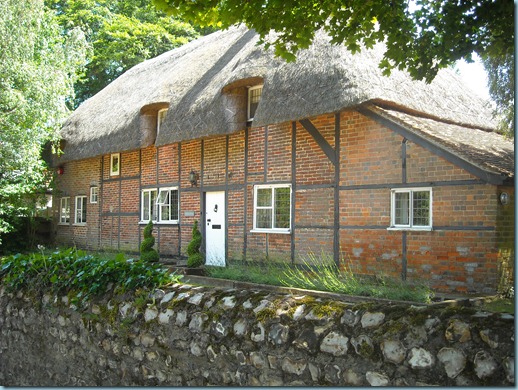 DSCN3604ThatchCottage DSCN3604ThatchCottage