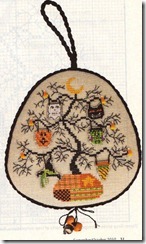 Heart Strings.TrickorTreat Tree-pic Heart Strings.TrickorTreat Tree-pic