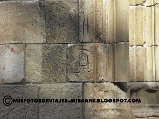 [marcas de canteros en Concatedral de S. Maria[2].jpg]