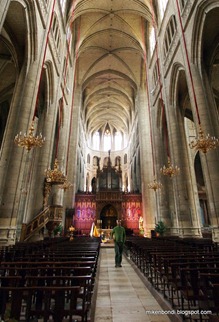 Damien in Auch Cathedral