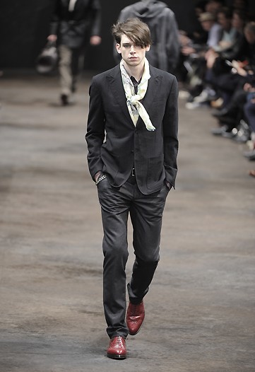Hermés Otoño-Invierno 2010-2011 en la Semana de la Moda de París - YoMetrosexual.com.ar
