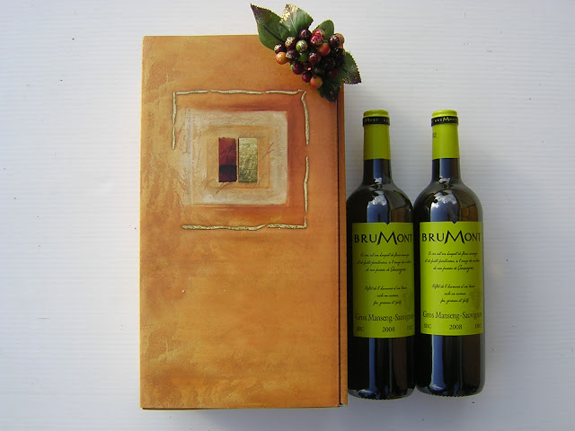 Wine gifts delivered in Ireland (32 counties)