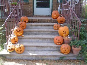 image of jack o' lanterns