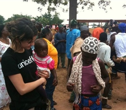 selena-gomez-ghana-good-01