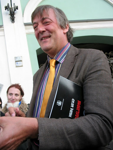 Stephen Fry and ecume