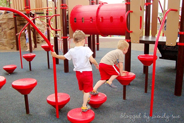 [060609_park1[2].jpg]