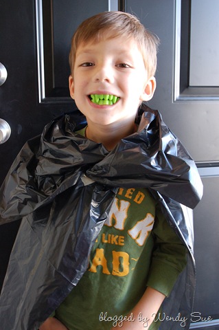 [zach_dracula2[4].jpg]