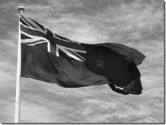 New_Zealand_flag_at_Auckland_Airport1