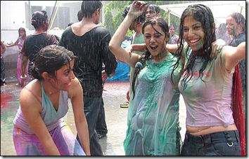 Romantic Holi SMS 2010 | Holi SMS for Loved One | Holi SMS for Girl friend 