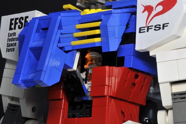 [Gundam Lego Piloto[2].jpg]