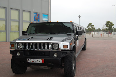 LimoHummer