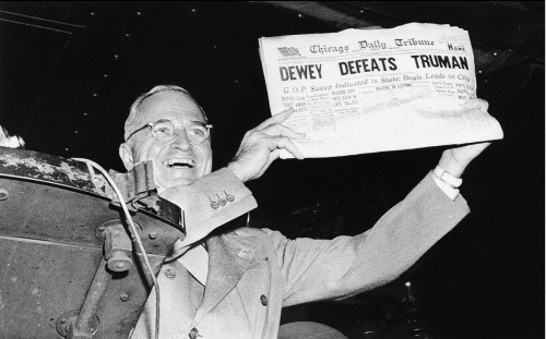 [dewey_defeats_truman_lg[6].jpg]