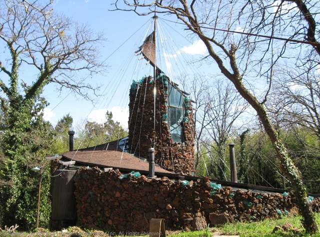 [bavinger_house_photo_viewer024001[4].jpg]