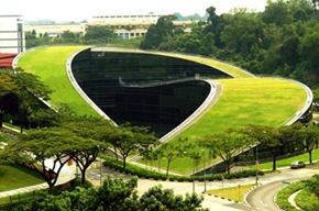 amazing-green-roof-art-school-in-singapore