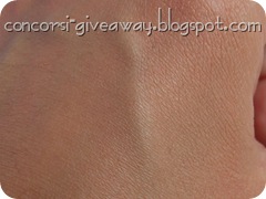 Giveaway-miss-broadway-premio1-fondotinta-velvet-touch-swatch-2 Giveaway-miss-broadway-premio1-fondotinta-velvet-touch-swatch-2