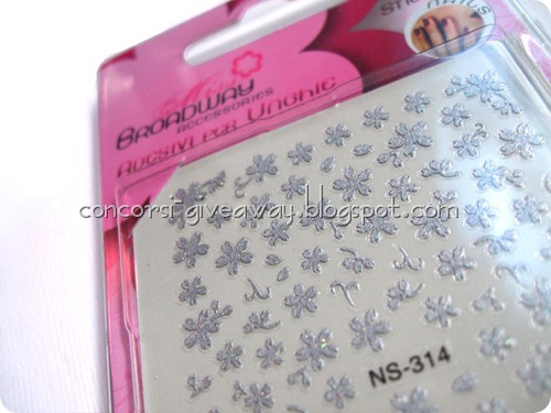 Giveaway-miss-broadway-premio4-adesivi-per-unghie-2 Giveaway-miss-broadway-premio4-adesivi-per-unghie-2
