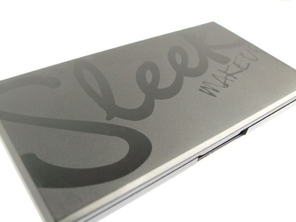 sleek-i-divine-palette-packaging sleek-i-divine-palette-packaging