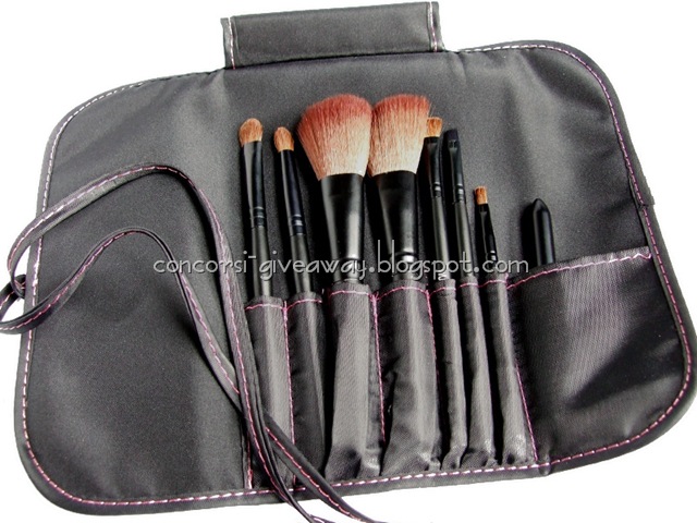 Giveaway-Minerale-Puro-make-up-Set-Pennelli-4 Giveaway-Minerale-Puro-make-up-Set-Pennelli-4